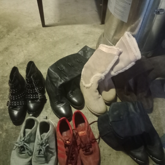 Women's boots,shoes,heels - Picture 3 of 4